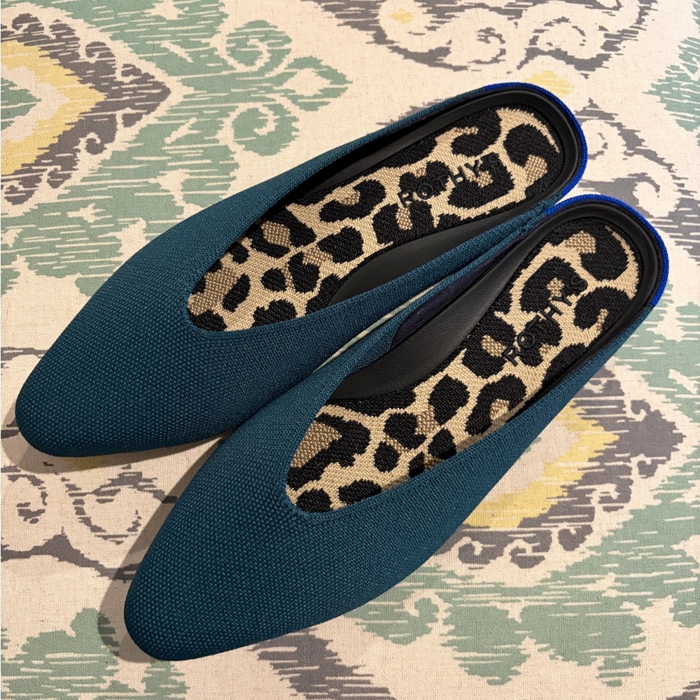 Rothy's Teal Flats with Leopard Print Insole